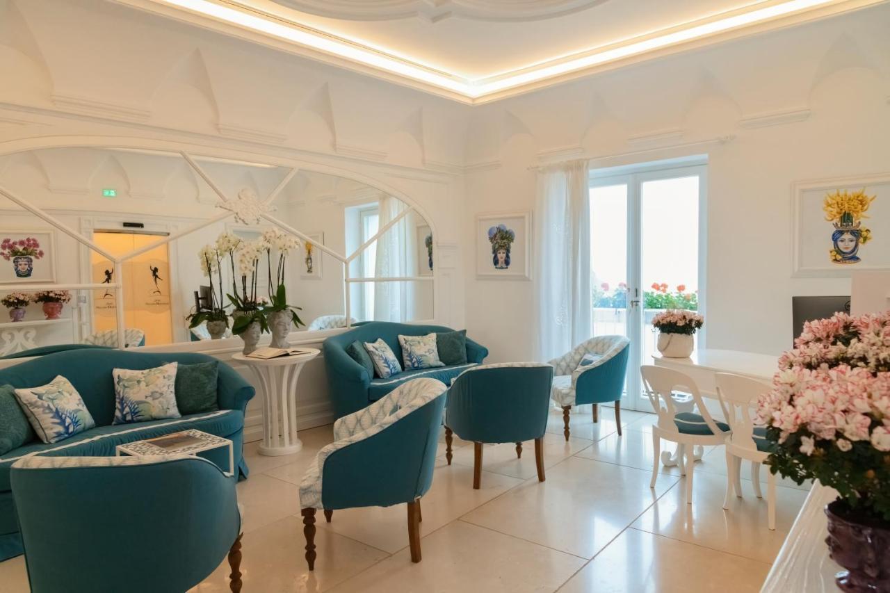 Piazzetta Diefenbach กาปรี ภายนอก รูปภาพ