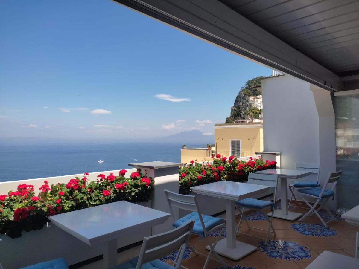Piazzetta Diefenbach กาปรี ภายนอก รูปภาพ