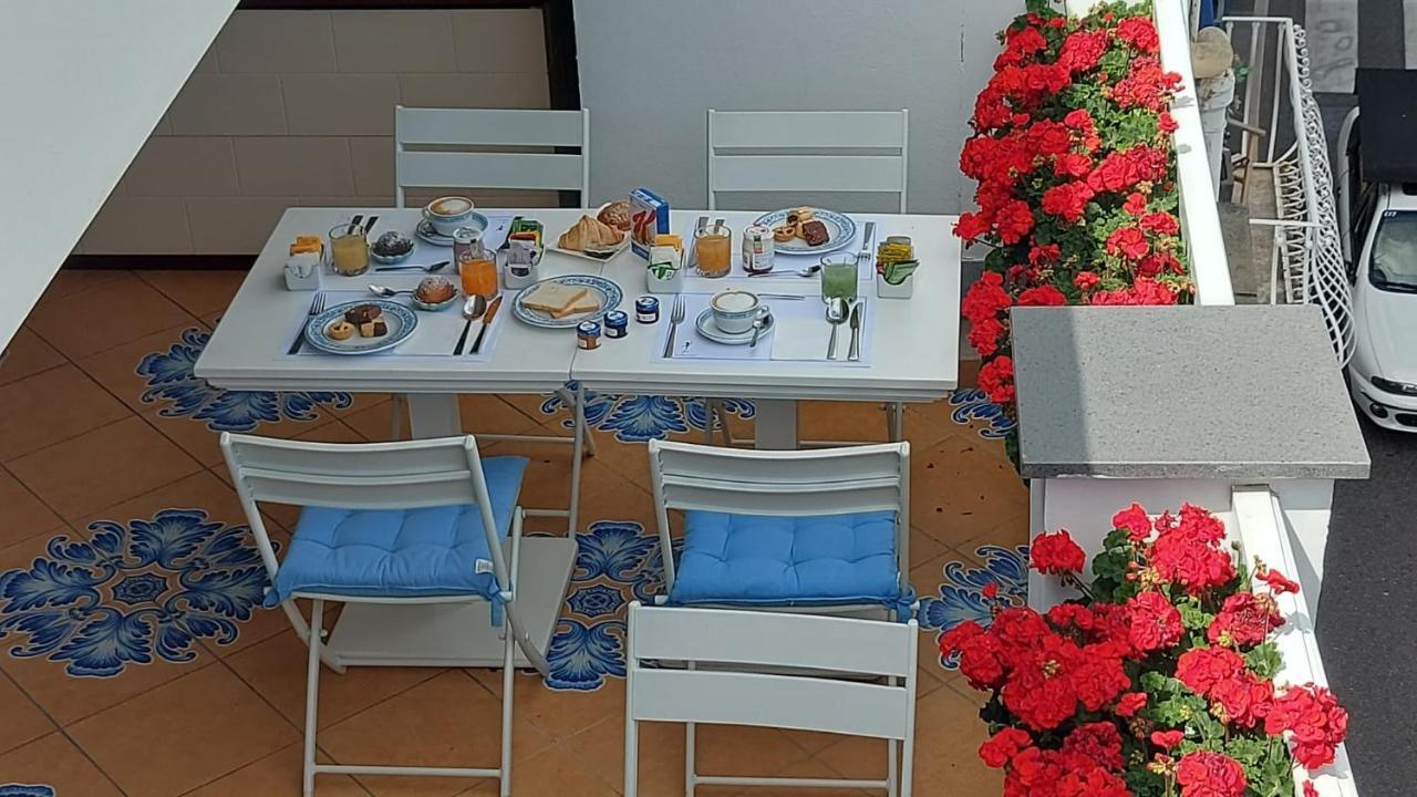 Piazzetta Diefenbach กาปรี ภายนอก รูปภาพ